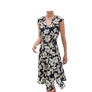 Banana Republic Navy Floral Midi Wrap Dress Dress Size 4